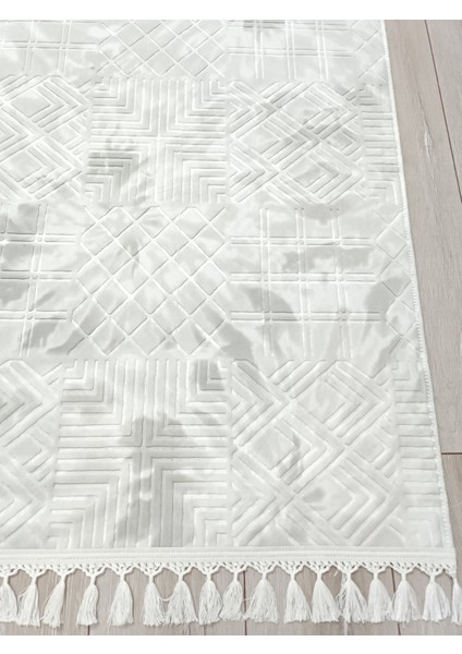 Püsküllü Kaymaz Taban Halı Koridor Mutfak Yolluk Makinede Yıkanabilir