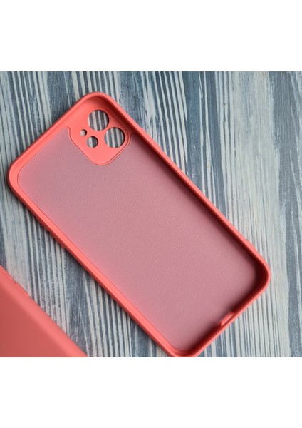 iPhone 11 Uyumlu Kamera Korumalı Lansman Içi Kadife Silikon Kılıf fiyatları