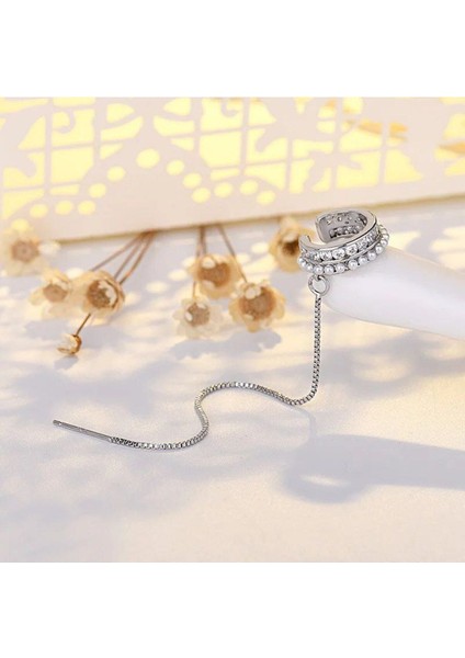 Zarif Taş Inci Model Kulak Aksesuarı ile Şıklığınızı Yükseltin