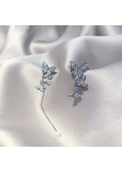 Romantik Kelebek Figürlü Küpe ile Şıklığınızı Tamamlayın