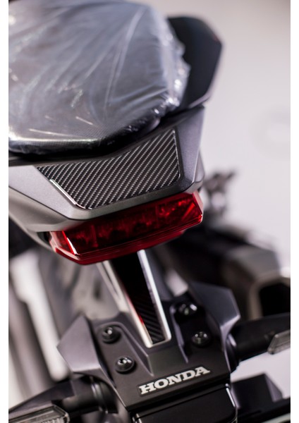 Honda CB500 Hornet 2025 ile Uyumlu Kaydırmaz 6d Karbon 17 Parça Tank Pad Seti GC28 indirimleri