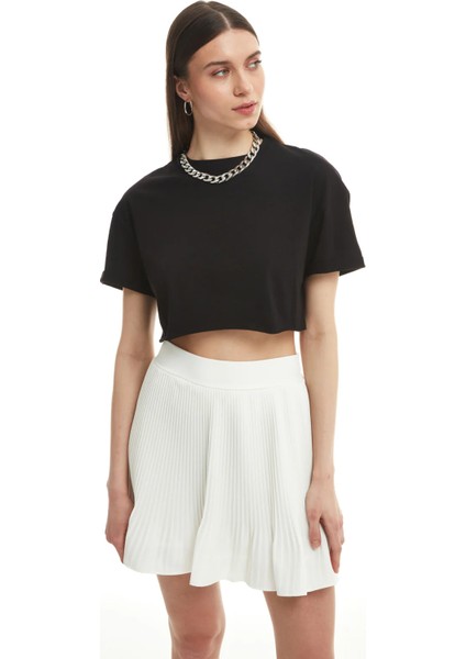 Fiora Siyah Crop Basic Tshirt