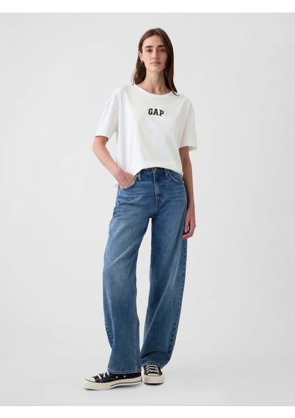 Kadın Beyaz Arch Gap Logo T-Shirt modelleri