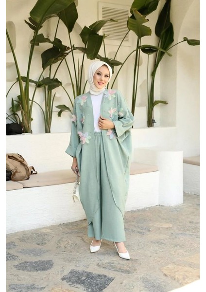 Çiçekli Ikili Kimono Takım fırsatları