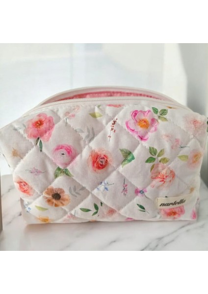 Pembe Çiçek Desenli Kapitoneli Kozmetik ve Makyaj Çantası Büyük Boy Organizer Astarlı Elyaf Dolgulu