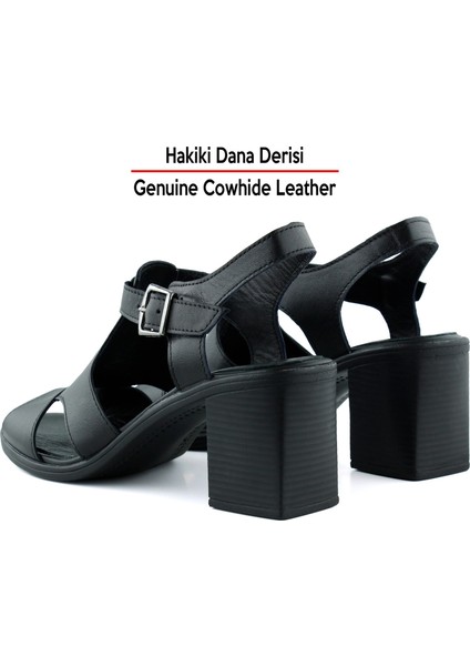 Svajone Siyah Hakiki Dana Derisi Kesik Detaylı Tokalı Kalın Topuklu Rahat Günlük Sandalet