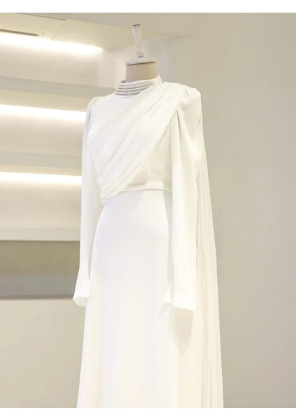 25Y4988 Hennin Abiye Elbise Yaka Inci Taş Detaylı Tek Omuz Pelerinli - Hennin - 25Y4988 - Beyaz - 40 fiyatları