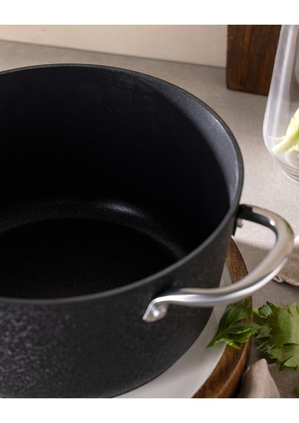 Noir Titanyum Derin Tencere - Siyah - 22 cm fırsatları