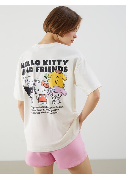 Yeni Sezon Bisiklet Yaka Hello Kitty Baskili Kadin Tisort - S5OL00Z8
