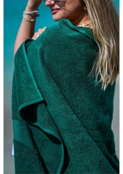 Plaj Çantasına Dönüşen %100 Pamuk Yeşil Plaj Havlusu fiyatları