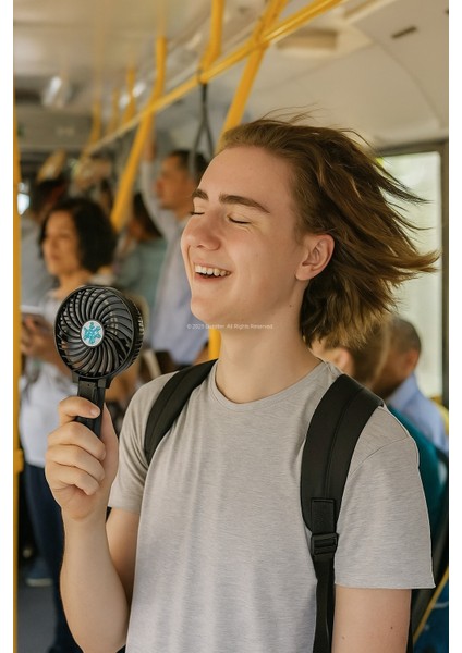 USB Şarjlı Mini Katlanabilir El Fanı - Taşınabilir Serinletici - Masaüstü ve Seyahat Tipi indirimleri