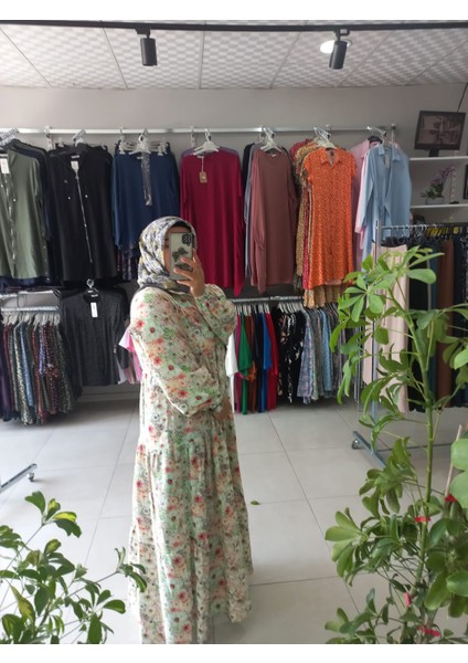 Çiçekli Elbise fiyatları