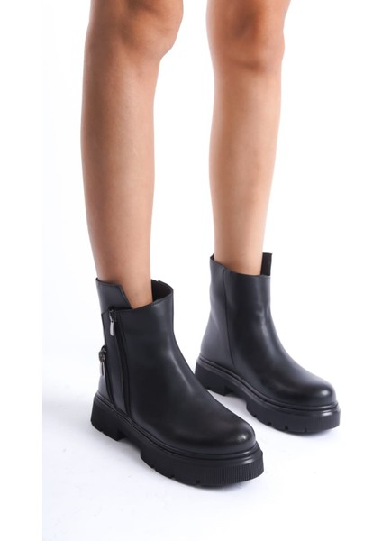 Aksesuarlı Yandan Fermuarlı Bağcıklı Topuklu Bot Cilt Siyah Topuk Boyu 3 cm fiyatları