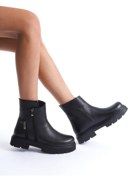 Aksesuarlı Yandan Fermuarlı Bağcıklı Topuklu Bot Cilt Siyah Topuk Boyu 3 cm modelleri