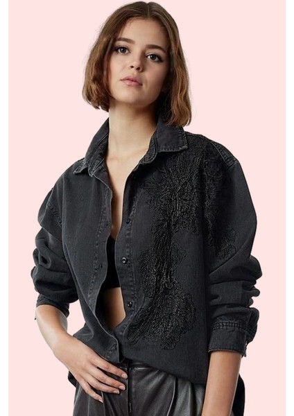 Kadın Pamuklu Denim Gömlek Dantel Detaylı Basic Siluet Günlük ve Iş Yaz Aylarının Vazgeçilmezi fiyatları