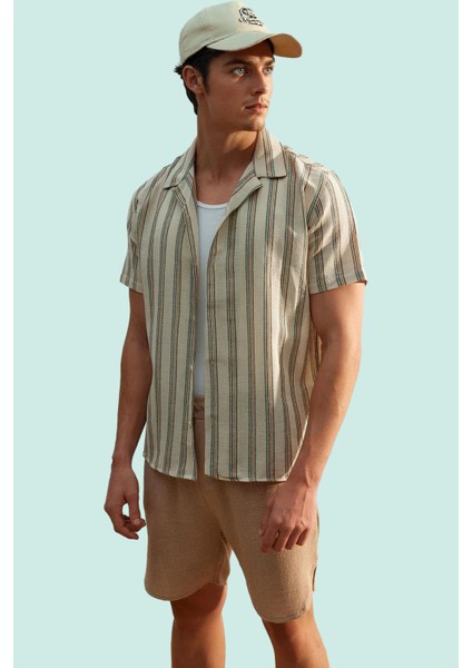 Erkek Regular Fit Çizgili Gömlek Pamuk Günlük ve Rahat Kombinler Yaz Aylarının Vazgeçilmezi