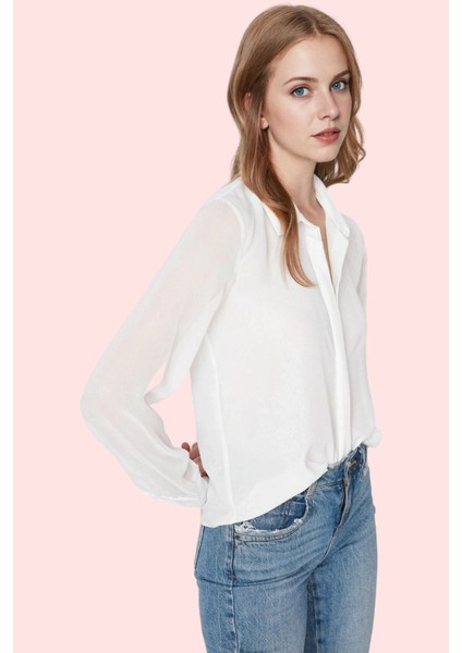 Kadın Regular Kalıp Uzun Kollu Gömlek Yaka Dokuma Günlük Kullanım Yaz Aylarının Vazgeçilmezi fiyatları