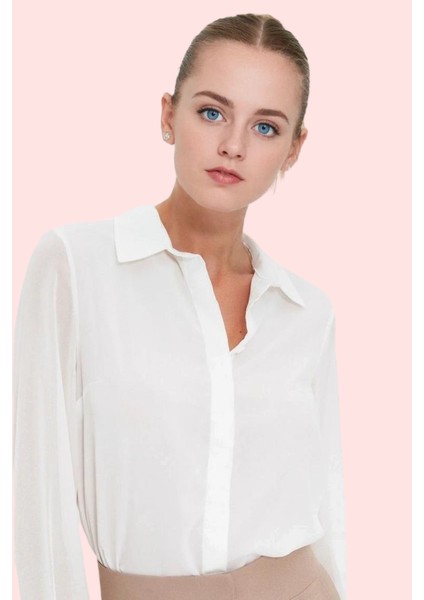 Kadın Regular Kalıp Uzun Kollu Gömlek Yaka Dokuma Günlük Kullanım Yaz Aylarının Vazgeçilmezi modelleri