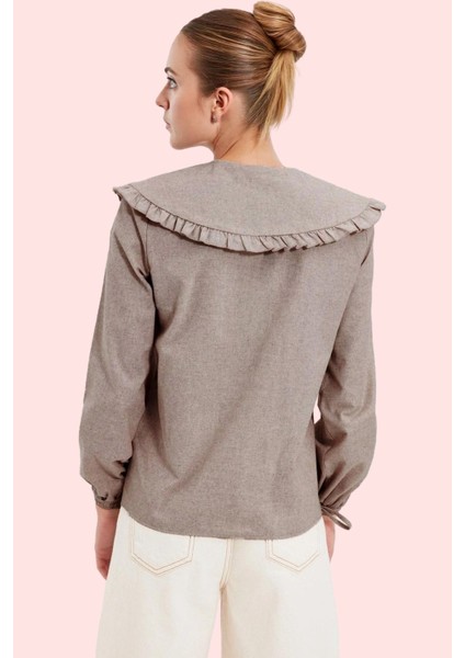 Kadın Büyük Yaka Detaylı Dokuma Gömlek Fırfırlı Uzun Kol Günlük Yaz Aylarının Vazgeçilmezi modelleri