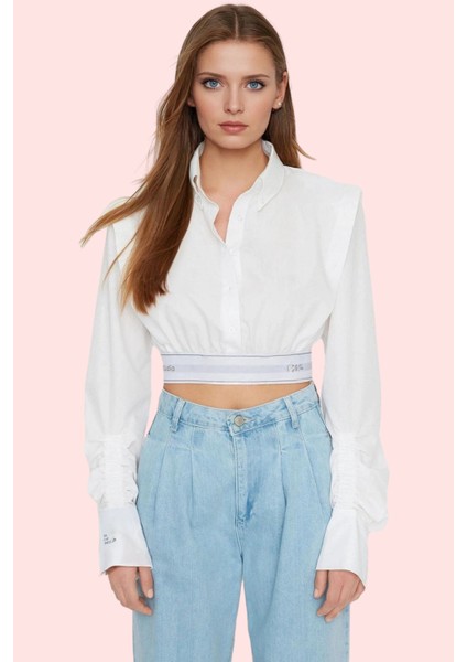 Kadın Crop Gömlek Basic Siluet Poplin Dokuma Düz Desenli Günlük Kullanım Dayanıklı Malzeme