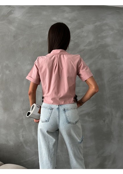 Kemer Detaylı V Yaka Crop Cepli Gömlek indirimleri