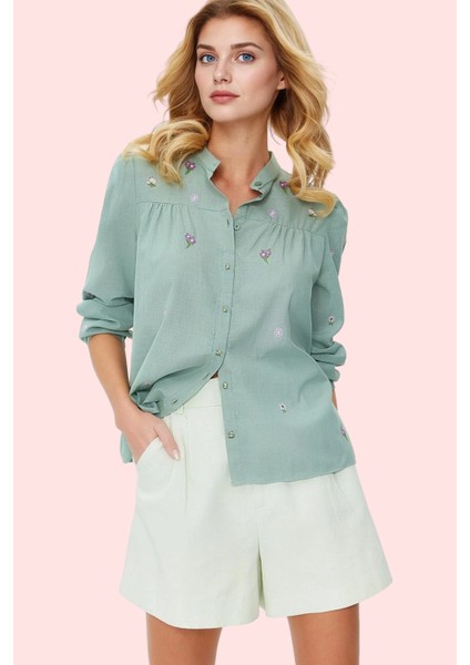 Kadın Tropikal Desenli Dokuma Gömlek Pamuk Günlük Kullanım Için Yaz Aylarının Vazgeçilmezi