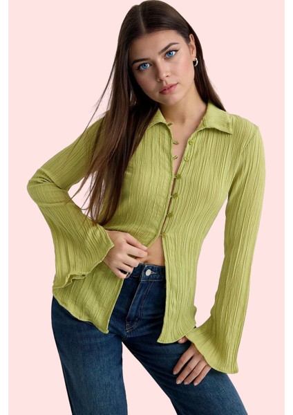 Kadın Dokulu Fitted Gömlek Crinkle Dokuma Günlük Kullanım Hafta Sonu Yaz Aylarının Vazgeçilmezi