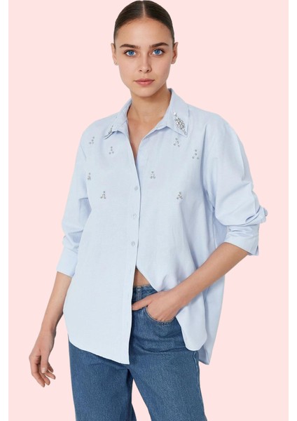 Kadın Regular Kalıp Dokuma Gömlek Taş Detaylı Şık Günlük Hafta Sonu Yaz Aylarının Vazgeçilmezi fiyatları