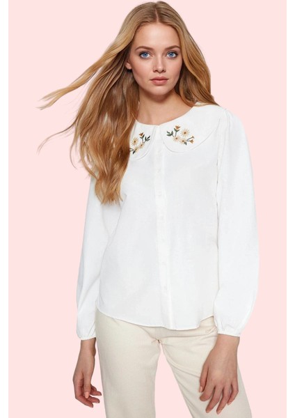 Kadın Uzun Kollu Pamuklu Gömlek Bebe Yaka Çiçek Nakış Detaylı Günlük Şıklık Modern Tasarım modelleri