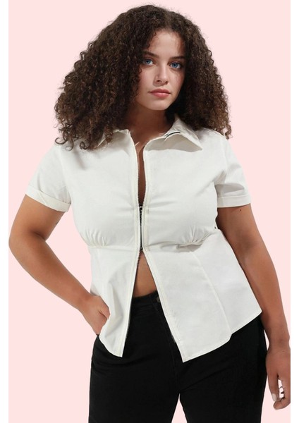 Kadın Fitted Fermuarlı Gömlek; Pamuk; Büyük Beden; Yazlık; Günlük Kombinler Modern Tasarım fiyatları