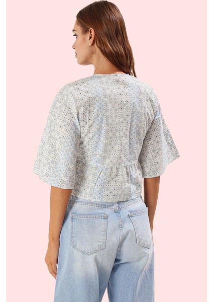 Kadın Pamuk Dokuma Gömlek V Yaka Çiçek Desenli Truvakar Kol Yazlık Yaz Aylarının Vazgeçilmezi fiyatları