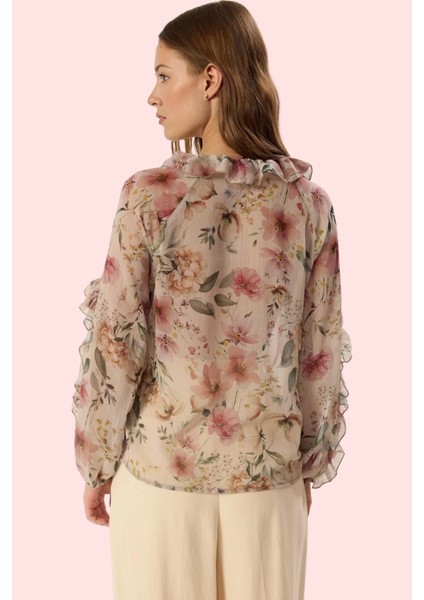 Kadın Şifon Gömlek Regular Kalıp Uzun Kol Çiçekli Desen Polyester Yaz Aylarının Vazgeçilmezi modelleri