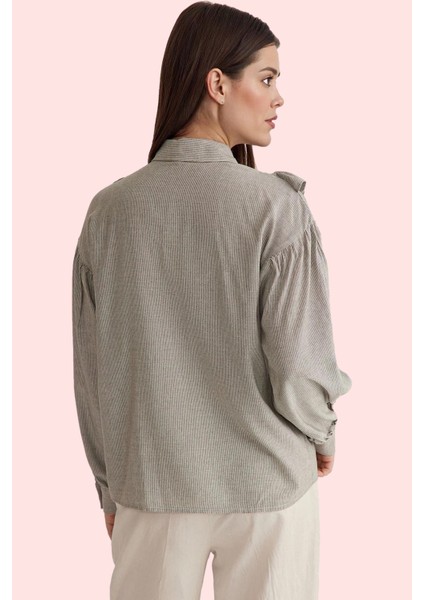 Kadın Regular Gömlek; Gömlek Yaka Çizgili Viskoz Karışımlı Kumaş Günlük Stil Modern Tasarım modelleri