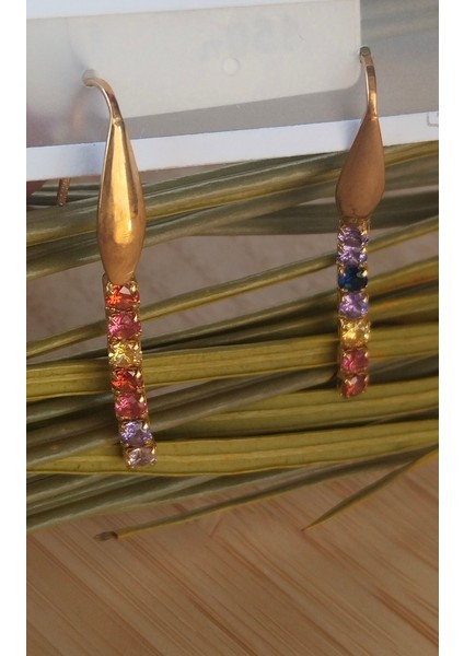 Lüks Figürlü Gösterişli Parıltılı Küpe