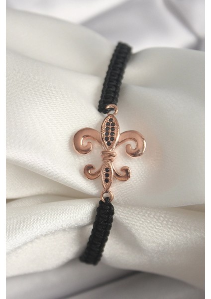 Pirinç Rose Renk Zirkon Taş Işlemeli Zambak Figür Asansörlü Makrome Model Kadın Bileklik