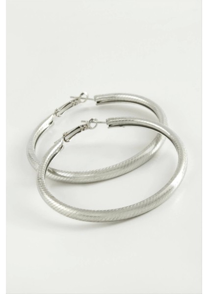 Çizgili Boru Halka Küpe 5,5 cm