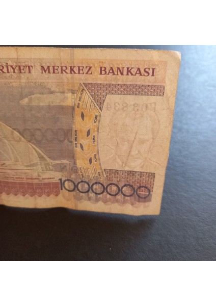 Escoines 39963688417CC29B78 7.emisyon 1milyon Türk Lirası P03 Serisi Eski Kağıt Para indirimleri