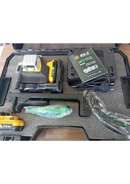 Çift Batarya 12 Işıklı 360° Lazer Metre Terazi Tripotlu Yüksek Teknoloji ve Süper Kalite Çizgi Hizalama modelleri