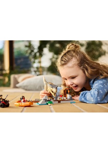 76975 LEGO Jurassic World T. Rex Nehir Kaçışı 199 Parça +5 Yaş fiyatları