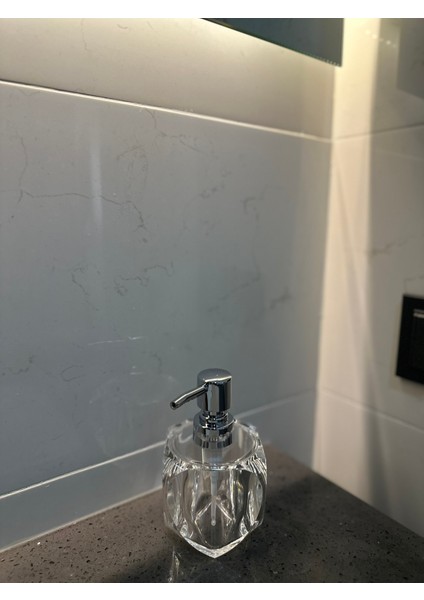 Akrilik Modern Sıvı Sabunluk 200 ml indirimleri
