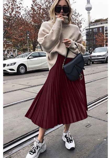 Kadın Bordo Pileli Etek Kombini – Günlük ve Şık Stil | Sonbahar/kış Moda