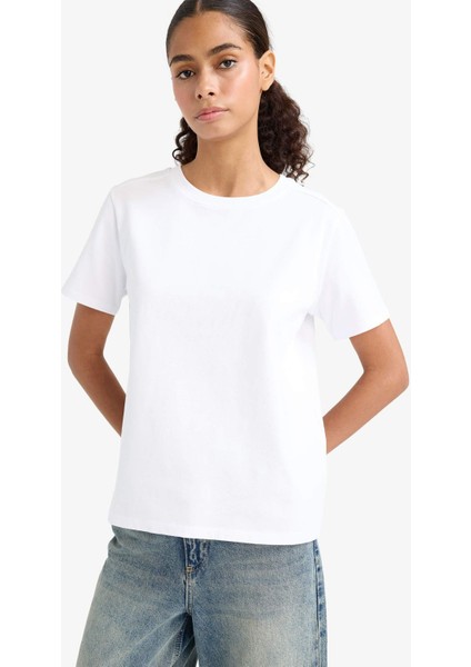 Regular Fit Bisiklet Yaka Basic Düz Premium Kısa Kollu Tişört A9428AX25AU modelleri