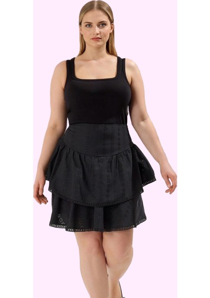 Kadın Kısa Etek Fırfırlı Desenli Brode Dokuma Pamuklu Günlük Hafta Sonu Yaz Aylarının Vazgeçilmezi