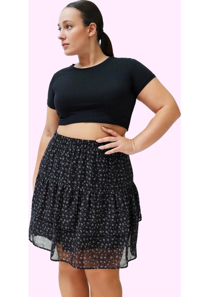 Kadın Çok Çiçekli Desenli Mini Etek Fırfırlı Şifon Kumaş Günlük Kombinler Kaliteli Malzeme fiyatları