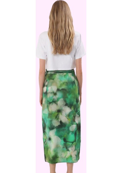 Kadın Midi Boy Batik Desenli Etek Yandan Bağlamalı Sarong Yazlık Günlük Yaz Aylarının Vazgeçilmezi modelleri