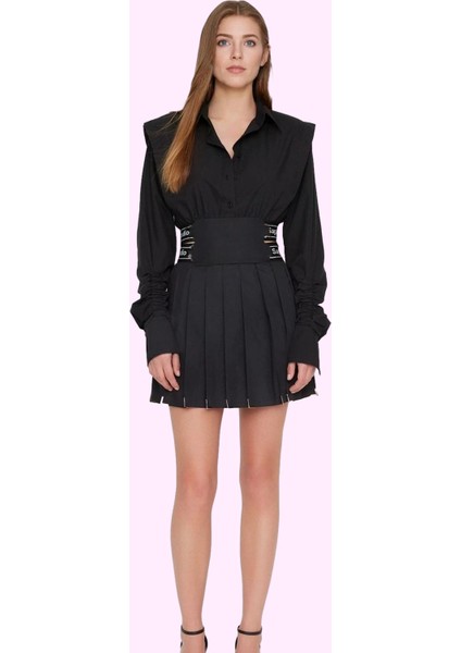 Kadın Poplin Dokuma Mini Etek Metal Aksesuarlı Kemerli A Line Günlük Kullanım Modern Tasarım fiyatları