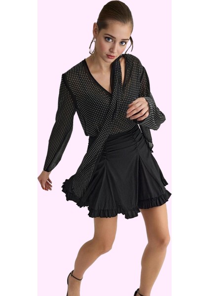 Kadın Mini Örme Etek Fırfırlı Detay Şık Gece Kombinleri Günlük Kullanım Yaz Aylarının Vazgeçilmezi fiyatları