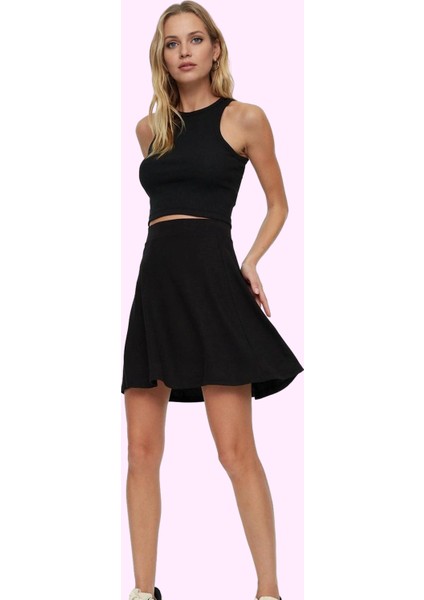 Kadın Mini Etek Yüksek Bel Kloş Skater Model Yazlık Günlük Hafta Sonu Yaz Aylarının Vazgeçilmezi fiyatları