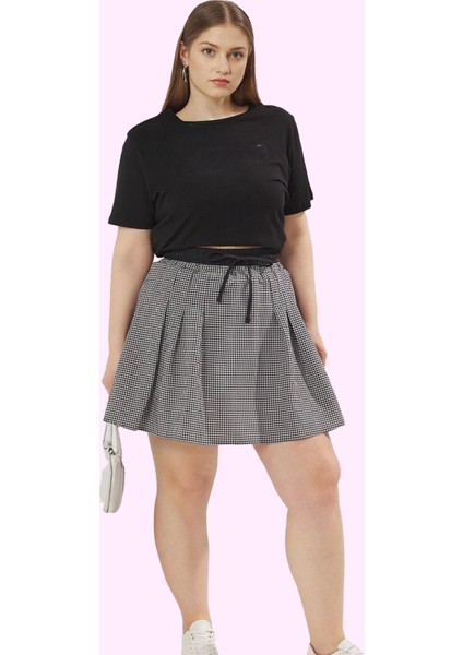 Kadın Büyük Beden A Line Dokuma Mini Şort Etek Günlük ve Rahat Kullanım Için Modern Tasarım