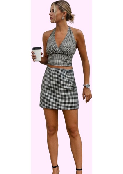 Kadın Yazlık Kısa Örme Etek Ekose Desen Normal Bel Gofre Dokuma Yaz Aylarının Vazgeçilmezi